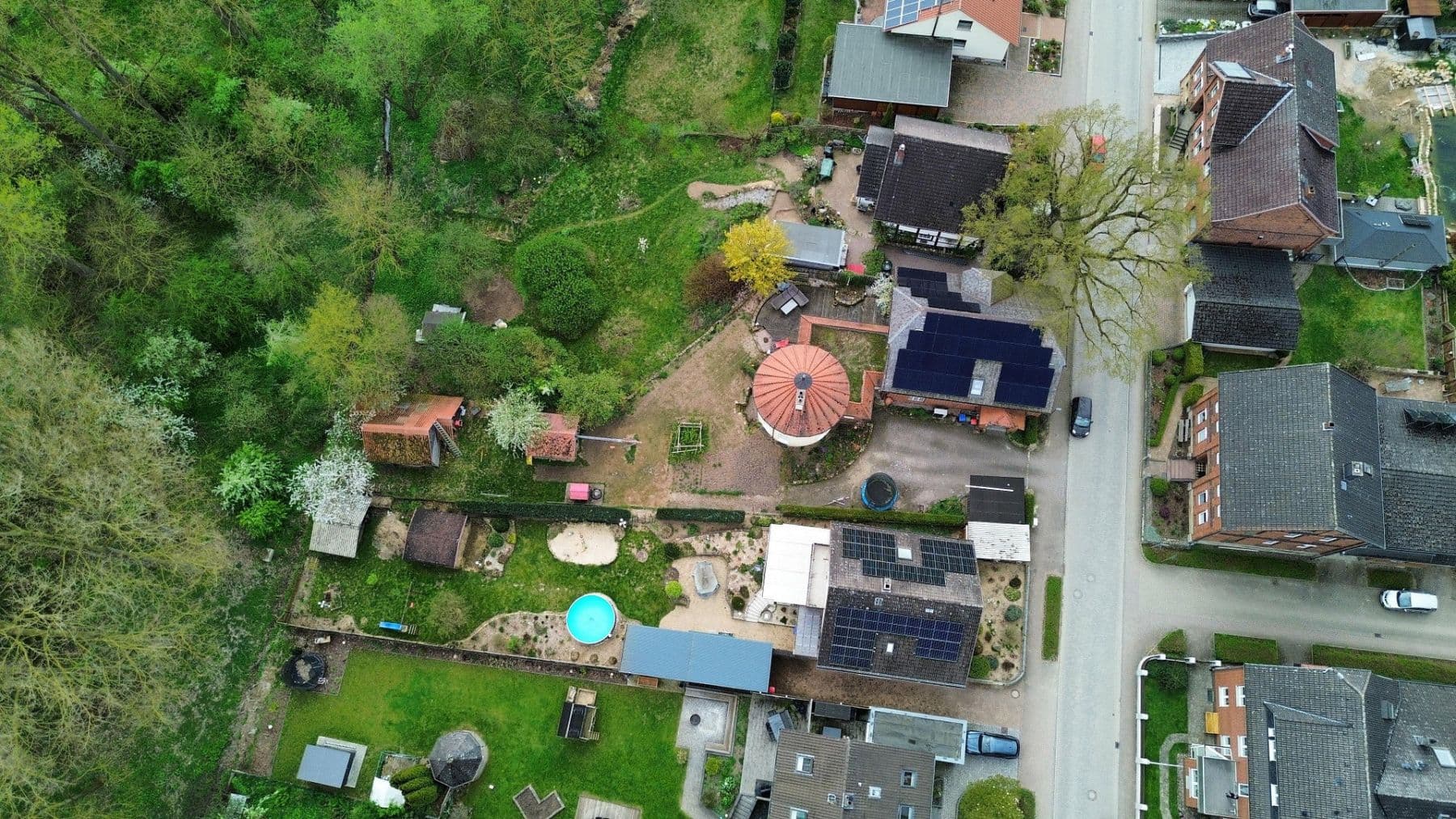 Predaj domu 200 m², pozemek 881 m², Hameln, Dolné Sasko Predaj domu 200 m², pozemek 881 m², Hameln, Dolné Sasko