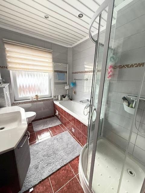 Predaj domu 188 m², pozemek 660 m², Herford, Severné Porýnie - Westfálsko Predaj domu 188 m², pozemek 660 m², Herford, Severné Porýnie - Westfálsko