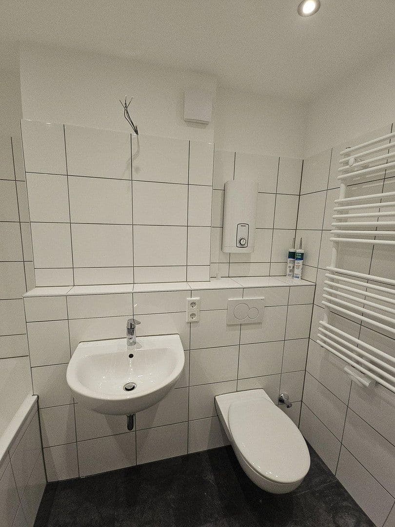 Prenájom bytu 1-izbový 30 m², Düsseldorf, Severné Porýnie - Westfálsko Prenájom bytu 1-izbový 30 m², Düsseldorf, Severné Porýnie - Westfálsko