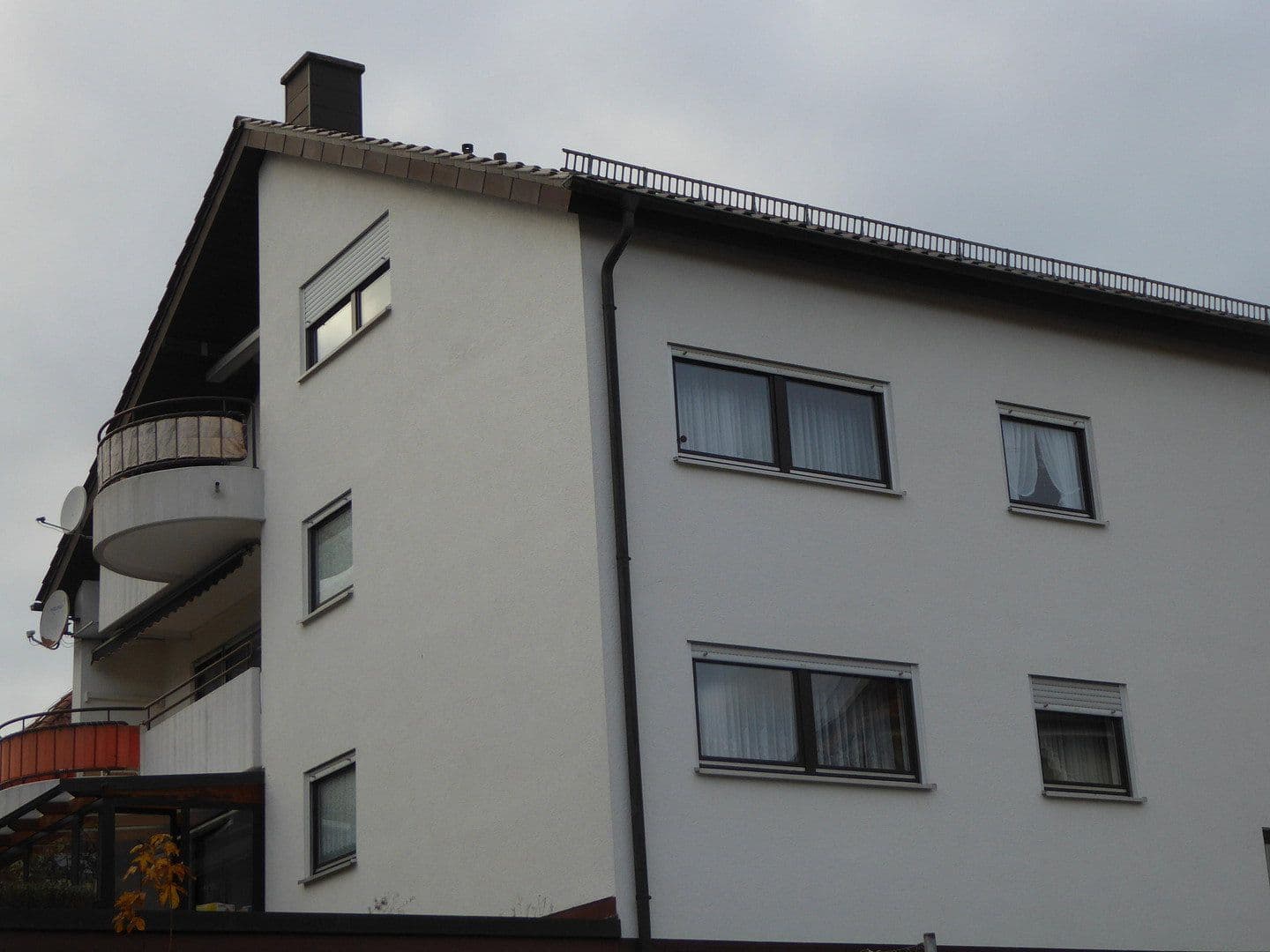 Prenájom bytu 3-izbový 90 m², Lange Str. 10, Pforzheim, Bádensko-Wurttembersko Prenájom bytu 3-izbový 90 m², Lange Str. 10, Pforzheim, Bádensko-Wurttembersko