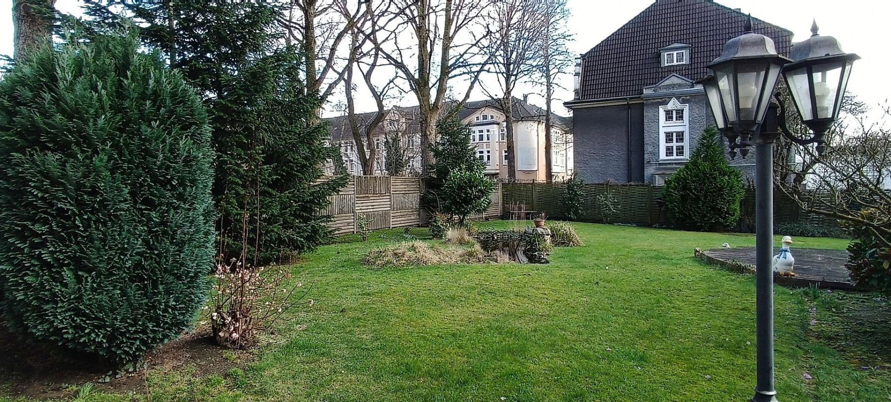 Prenájom bytu 3-izbový 80 m², Eislebener Str. 11, Bochum, Severné Porýnie - Westfálsko Prenájom bytu 3-izbový 80 m², Eislebener Str. 11, Bochum, Severné Porýnie - Westfálsko