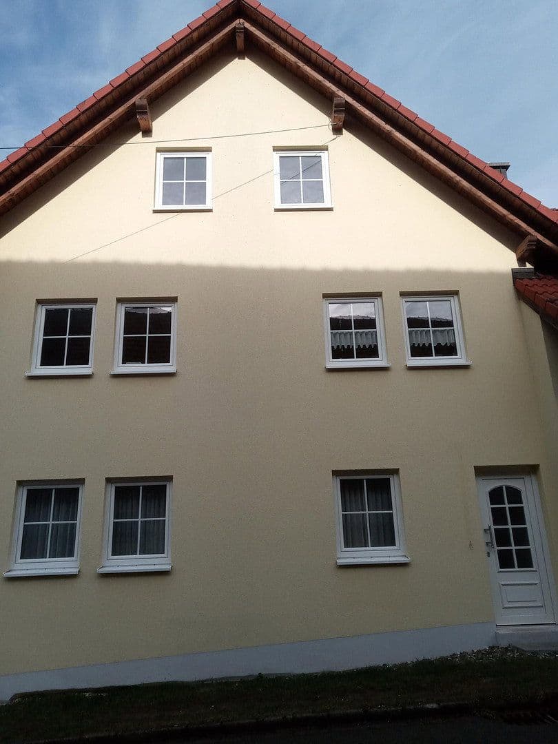 Predaj domu 140 m², pozemek 1.300 m², Bad Rodach, Bavorsko Predaj domu 140 m², pozemek 1.300 m², Bad Rodach, Bavorsko