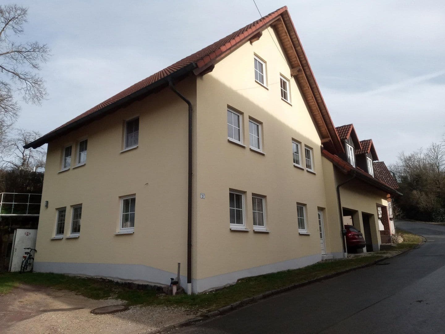 Predaj domu 140 m², pozemek 1.300 m², Bad Rodach, Bavorsko Predaj domu 140 m², pozemek 1.300 m², Bad Rodach, Bavorsko