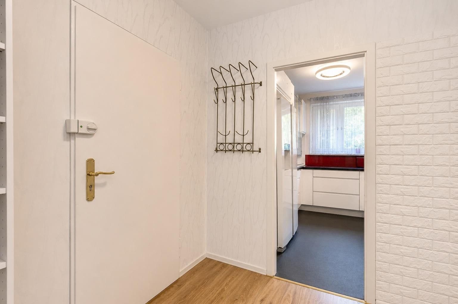 Predaj bytu 3-izbový 79 m², Alt-Lankwitz 36, Berlin, Berlín Predaj bytu 3-izbový 79 m², Alt-Lankwitz 36, Berlin, Berlín