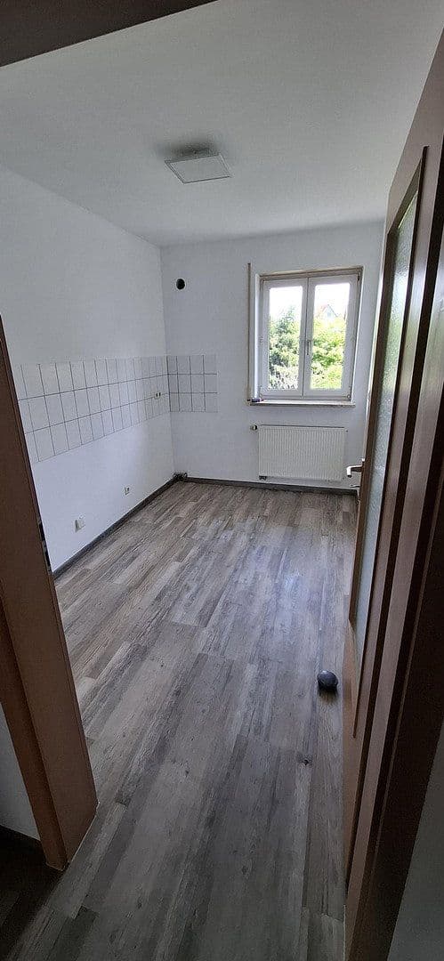 Prenájom bytu 3-izbový 73 m², Bubenreuth, Bavorsko Prenájom bytu 3-izbový 73 m², Bubenreuth, Bavorsko