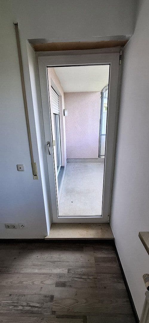 Prenájom bytu 3-izbový 73 m², Bubenreuth, Bavorsko Prenájom bytu 3-izbový 73 m², Bubenreuth, Bavorsko