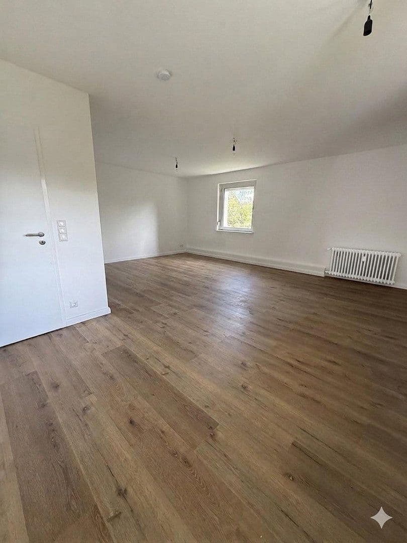 Prenájom bytu 3-izbový 105 m², Scharbeutz, Šlezvicko-Holštajnsko Prenájom bytu 3-izbový 105 m², Scharbeutz, Šlezvicko-Holštajnsko