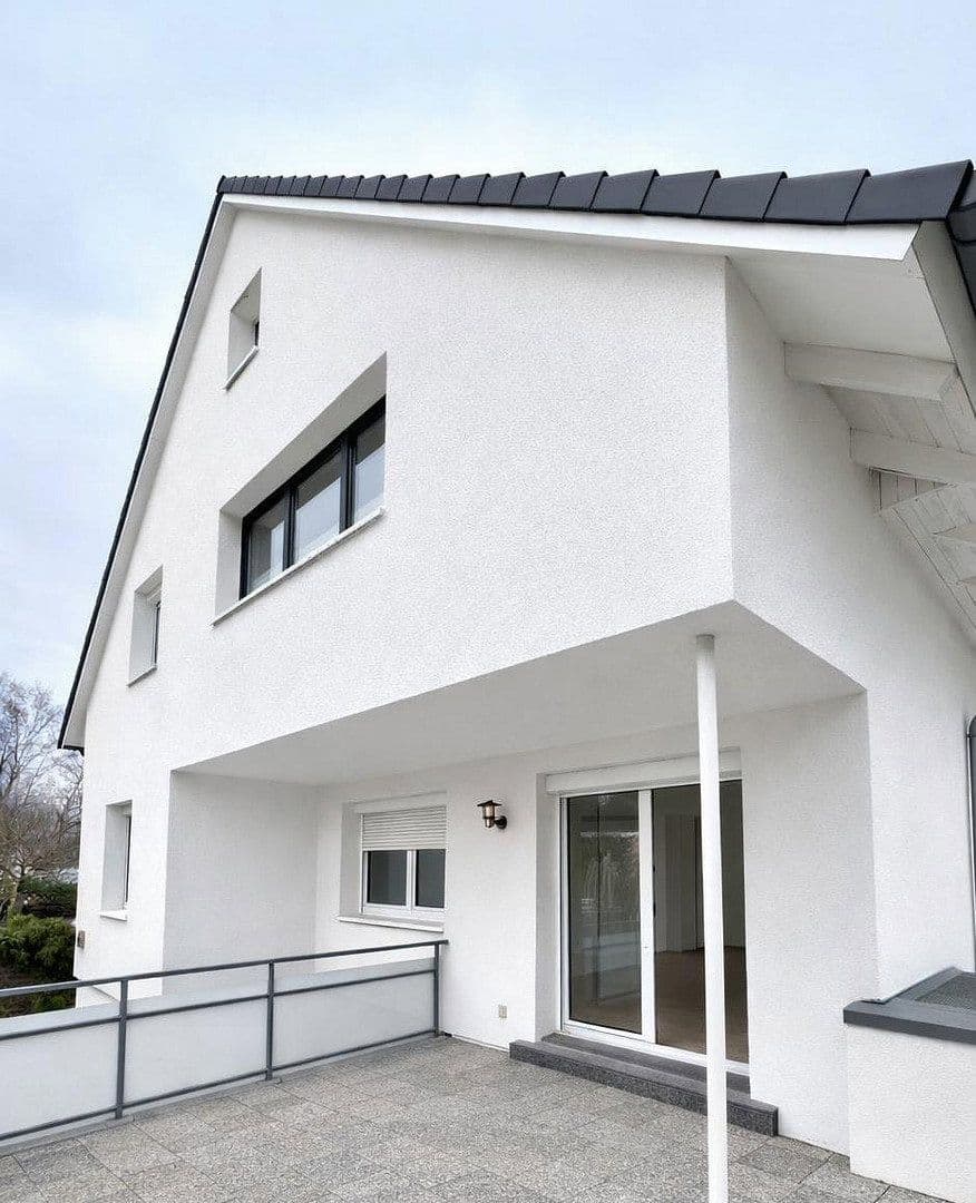Prenájom bytu 3-izbový 105 m², Scharbeutz, Šlezvicko-Holštajnsko Prenájom bytu 3-izbový 105 m², Scharbeutz, Šlezvicko-Holštajnsko