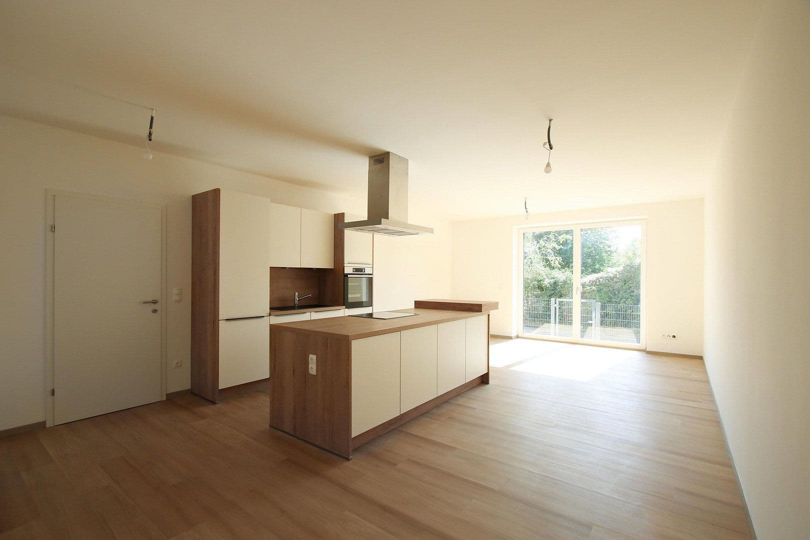 Prenájom bytu 4-izbový 98 m², St.Pölten, Dolné Rakúsko Prenájom bytu 4-izbový 98 m², St.Pölten, Dolné Rakúsko