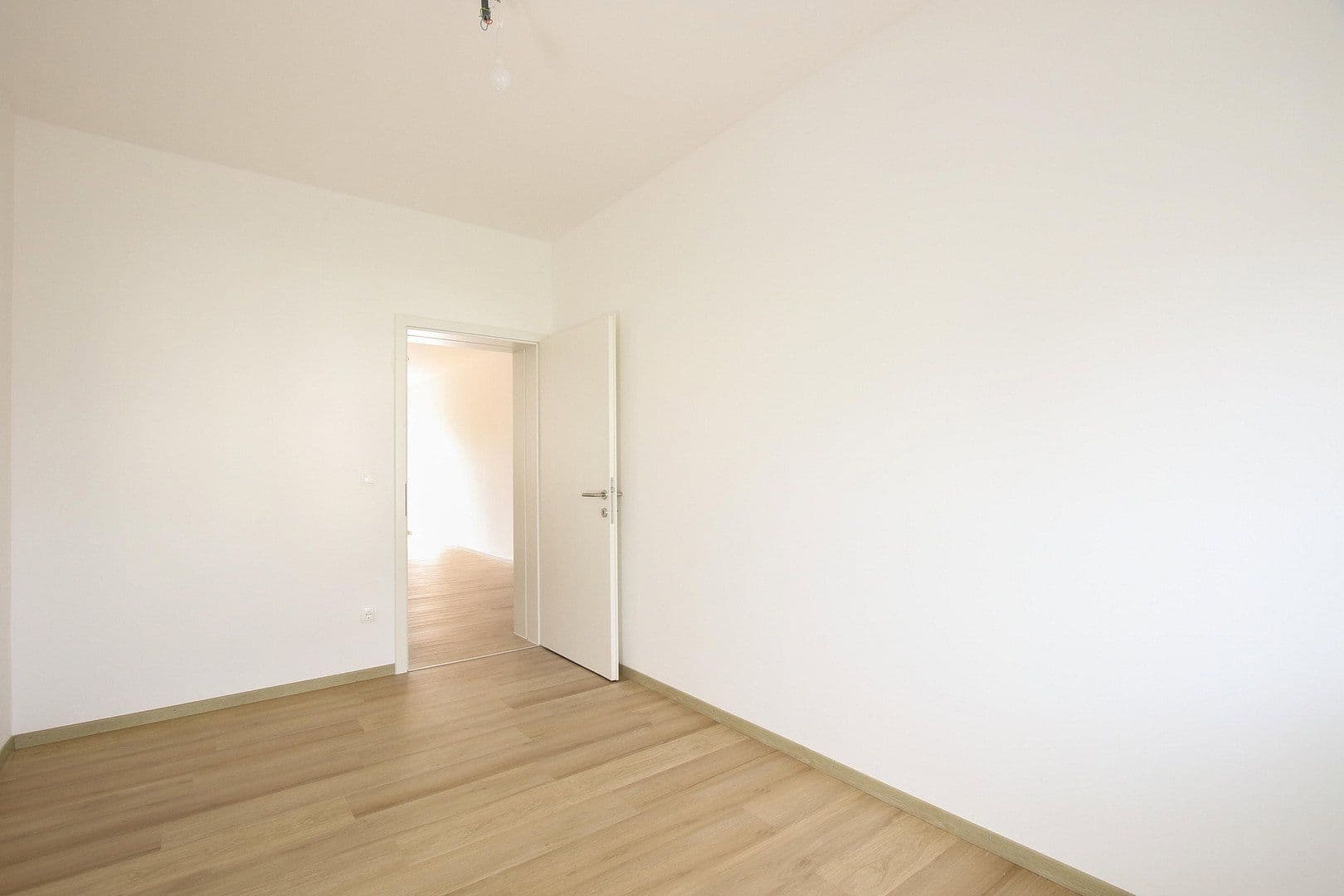Prenájom bytu 4-izbový 98 m², St.Pölten, Dolné Rakúsko Prenájom bytu 4-izbový 98 m², St.Pölten, Dolné Rakúsko