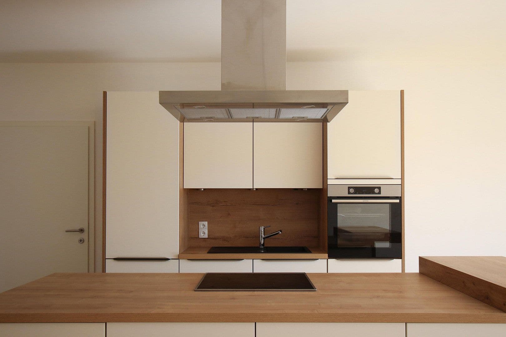 Prenájom bytu 4-izbový 98 m², St.Pölten, Dolné Rakúsko Prenájom bytu 4-izbový 98 m², St.Pölten, Dolné Rakúsko