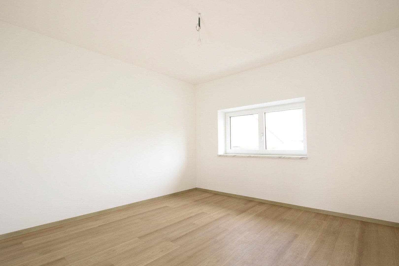 Prenájom bytu 4-izbový 98 m², St.Pölten, Dolné Rakúsko Prenájom bytu 4-izbový 98 m², St.Pölten, Dolné Rakúsko