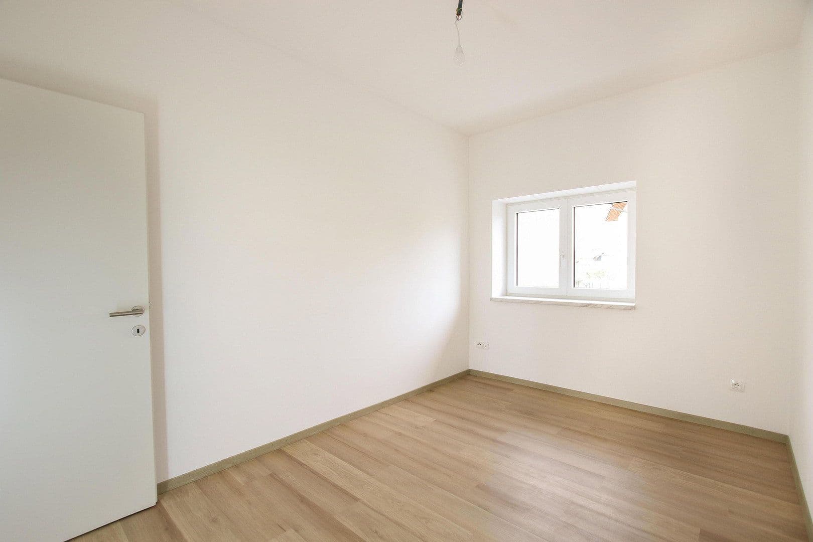Prenájom bytu 4-izbový 98 m², St.Pölten, Dolné Rakúsko Prenájom bytu 4-izbový 98 m², St.Pölten, Dolné Rakúsko