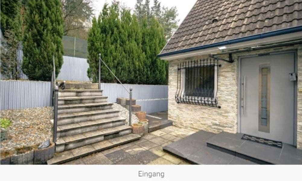Predaj domu 120 m², pozemek 1.061 m², Hüttlingerstraße 17, Aalen, Bádensko-Wurttembersko Predaj domu 120 m², pozemek 1.061 m², Hüttlingerstraße 17, Aalen, Bádensko-Wurttembersko