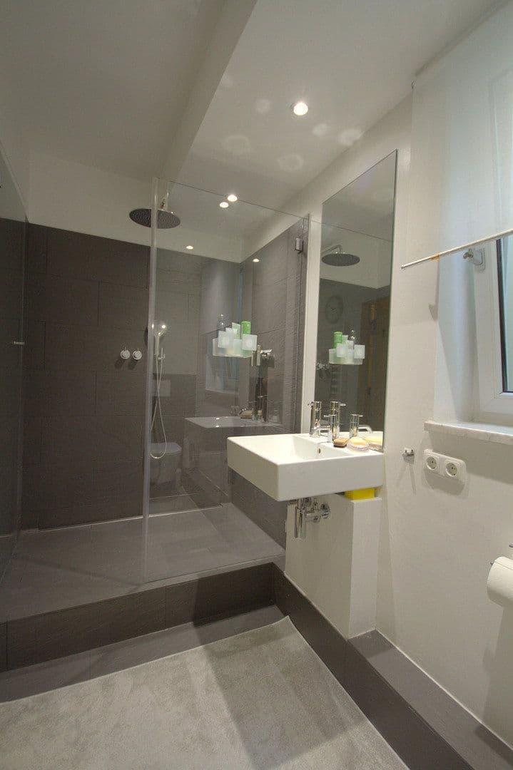 Predaj bytu 3-izbový 81 m², Romanstr, München, Bavorsko Predaj bytu 3-izbový 81 m², Romanstr, München, Bavorsko