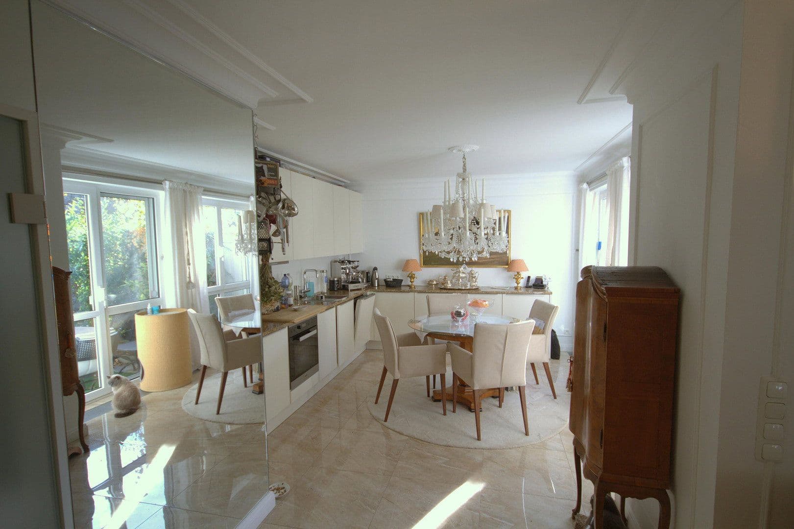 Predaj bytu 3-izbový 81 m², Romanstr, München, Bavorsko Predaj bytu 3-izbový 81 m², Romanstr, München, Bavorsko