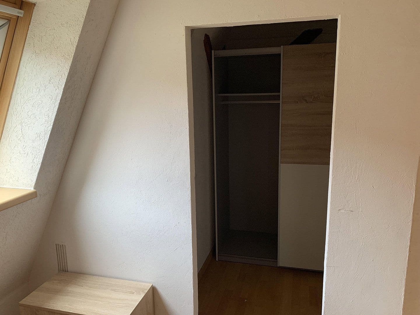 Prenájom bytu 2-izbový 50 m², Dornburger Str.46, Jena, Durínsko Prenájom bytu 2-izbový 50 m², Dornburger Str.46, Jena, Durínsko