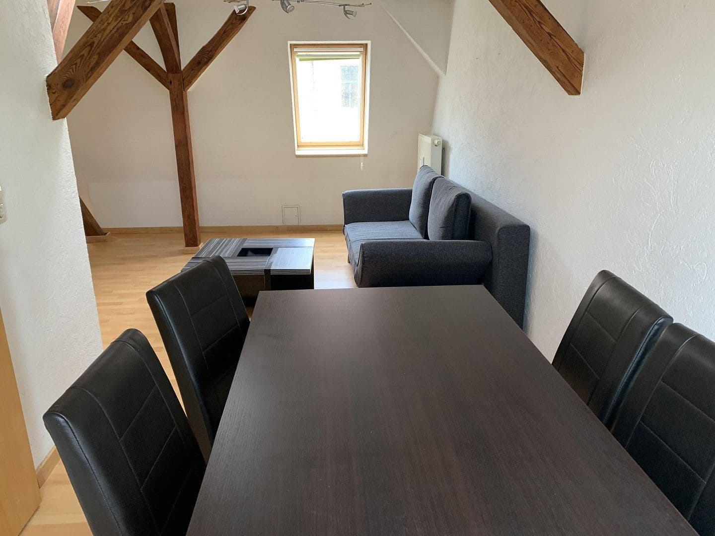 Prenájom bytu 2-izbový 50 m², Dornburger Str.46, Jena, Durínsko Prenájom bytu 2-izbový 50 m², Dornburger Str.46, Jena, Durínsko