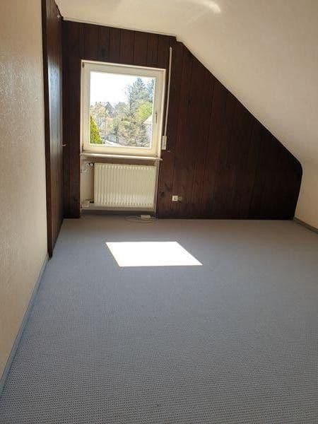 Predaj domu 140 m², pozemek 360 m², Nürnberg, Bavorsko Predaj domu 140 m², pozemek 360 m², Nürnberg, Bavorsko
