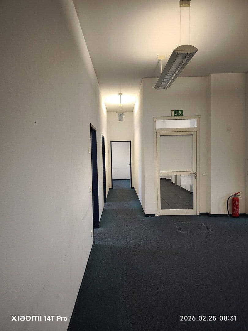 Prenájom kancelárie 166 m², Marienplatz 8, Stuttgart, Bádensko-Wurttembersko Prenájom kancelárie 166 m², Marienplatz 8, Stuttgart, Bádensko-Wurttembersko