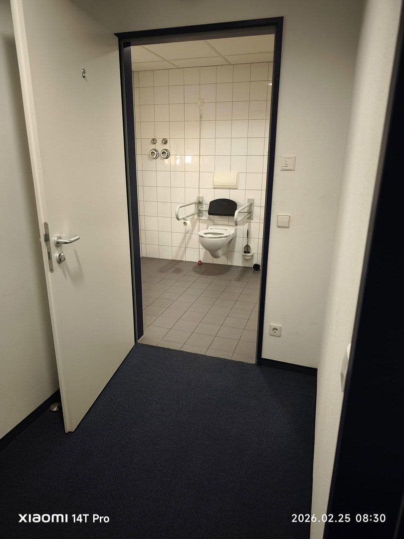 Prenájom kancelárie 166 m², Marienplatz 8, Stuttgart, Bádensko-Wurttembersko Prenájom kancelárie 166 m², Marienplatz 8, Stuttgart, Bádensko-Wurttembersko