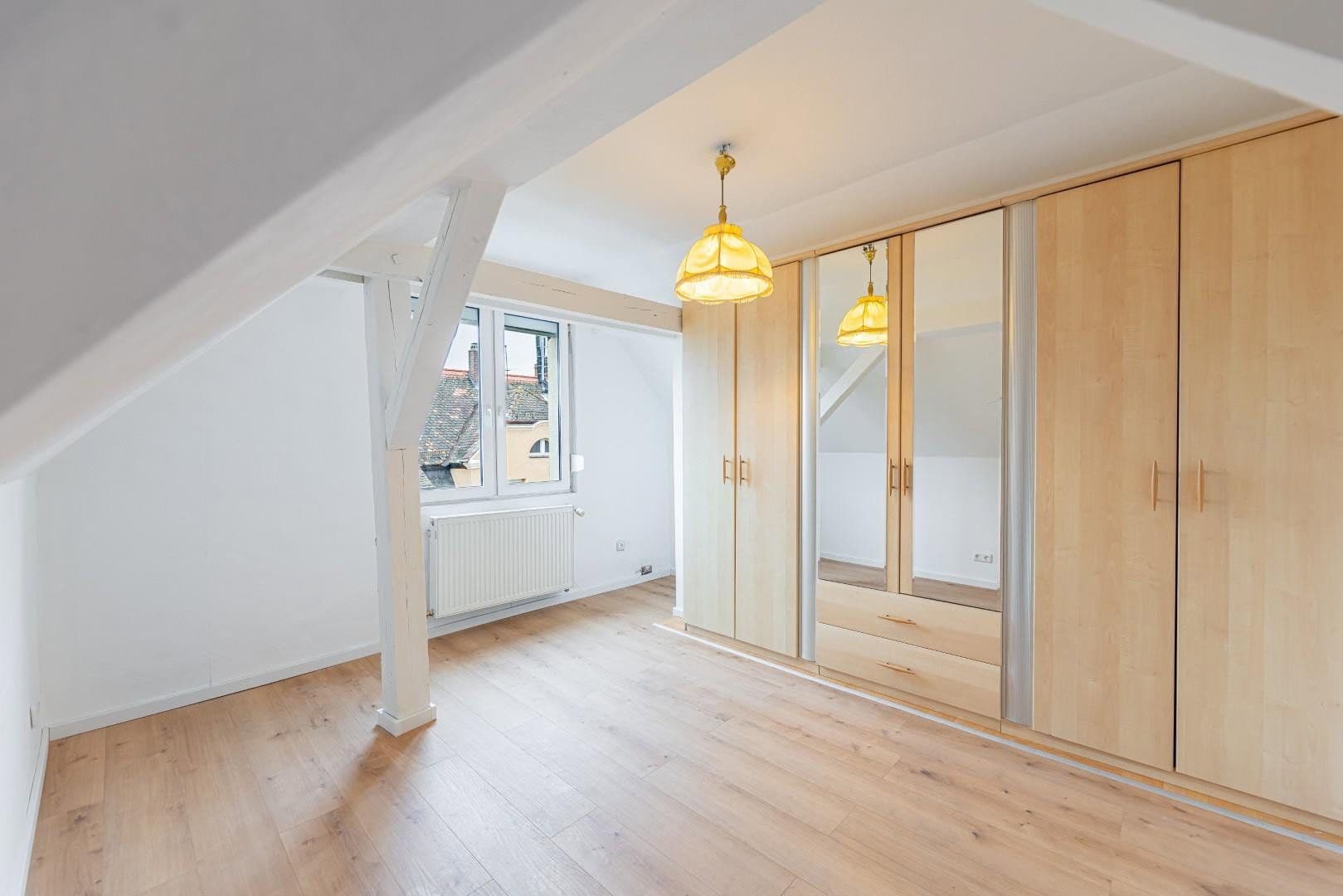 Prenájom bytu 3-izbový 80 m², Konradstr., Nürnberg, Bavorsko Prenájom bytu 3-izbový 80 m², Konradstr., Nürnberg, Bavorsko