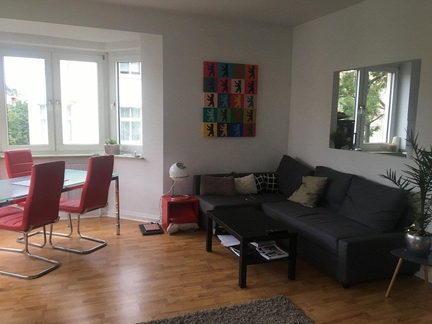Prenájom bytu 2-izbový 61 m², Düsseldorf, Severné Porýnie - Westfálsko Prenájom bytu 2-izbový 61 m², Düsseldorf, Severné Porýnie - Westfálsko