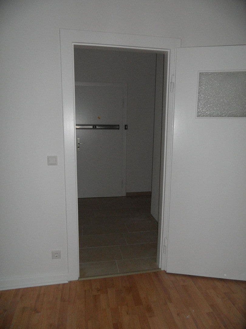 Prenájom bytu 2-izbový 61 m², Düsseldorf, Severné Porýnie - Westfálsko Prenájom bytu 2-izbový 61 m², Düsseldorf, Severné Porýnie - Westfálsko