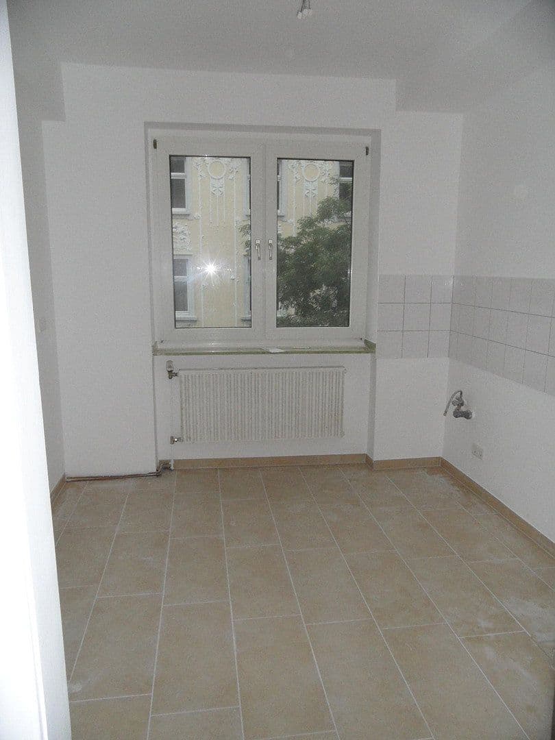 Prenájom bytu 2-izbový 61 m², Düsseldorf, Severné Porýnie - Westfálsko Prenájom bytu 2-izbový 61 m², Düsseldorf, Severné Porýnie - Westfálsko
