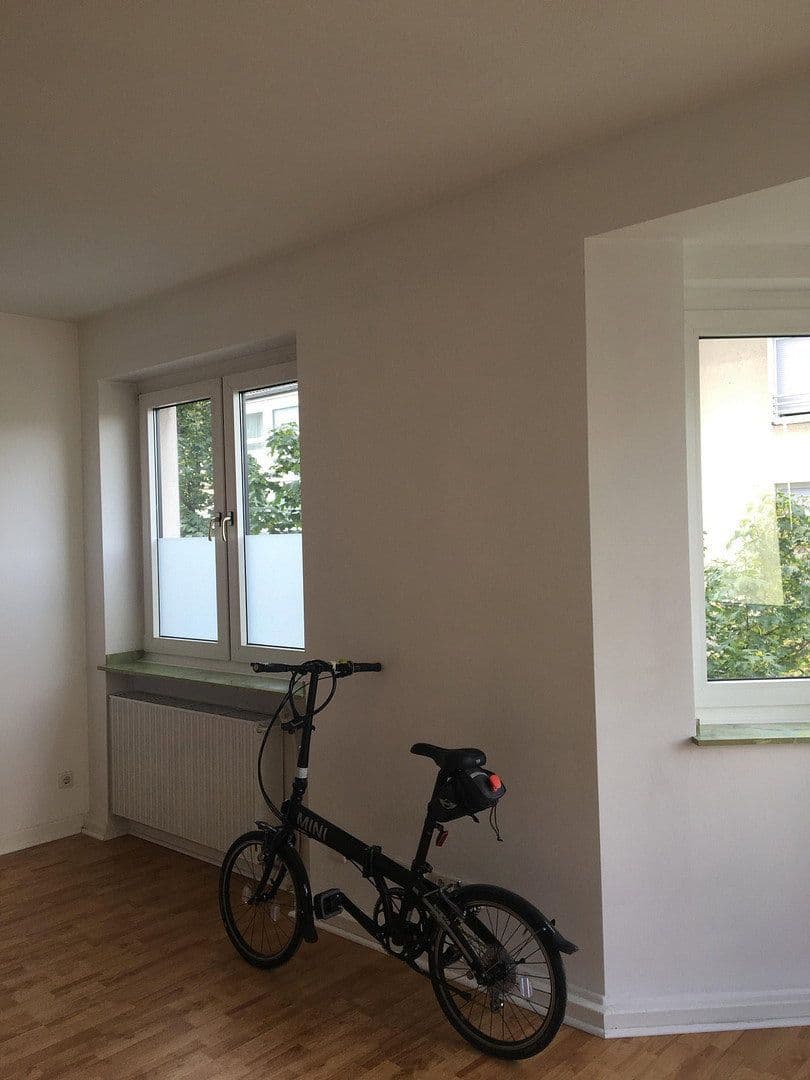 Prenájom bytu 2-izbový 61 m², Düsseldorf, Severné Porýnie - Westfálsko Prenájom bytu 2-izbový 61 m², Düsseldorf, Severné Porýnie - Westfálsko