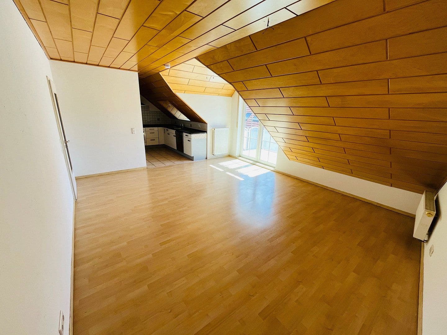 Prenájom bytu 2-izbový 67 m², Bad Rappenau, Bádensko-Wurttembersko Prenájom bytu 2-izbový 67 m², Bad Rappenau, Bádensko-Wurttembersko