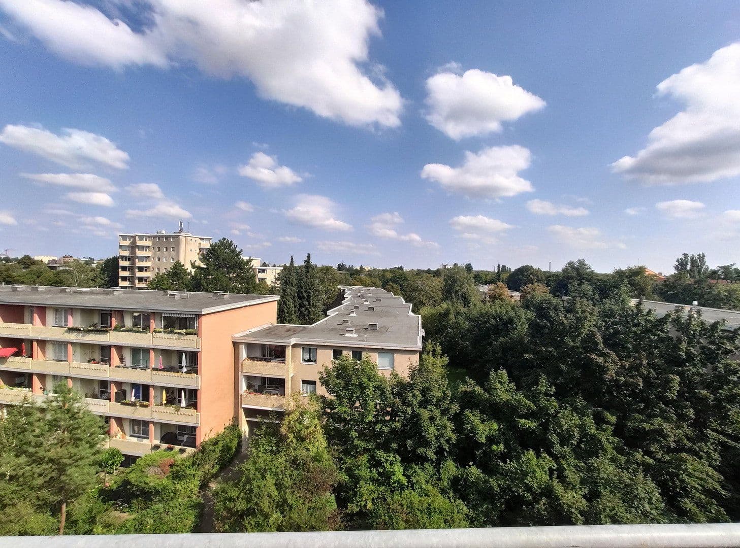 Predaj bytu 3-izbový 106 m², Berlin, Berlín Predaj bytu 3-izbový 106 m², Berlin, Berlín