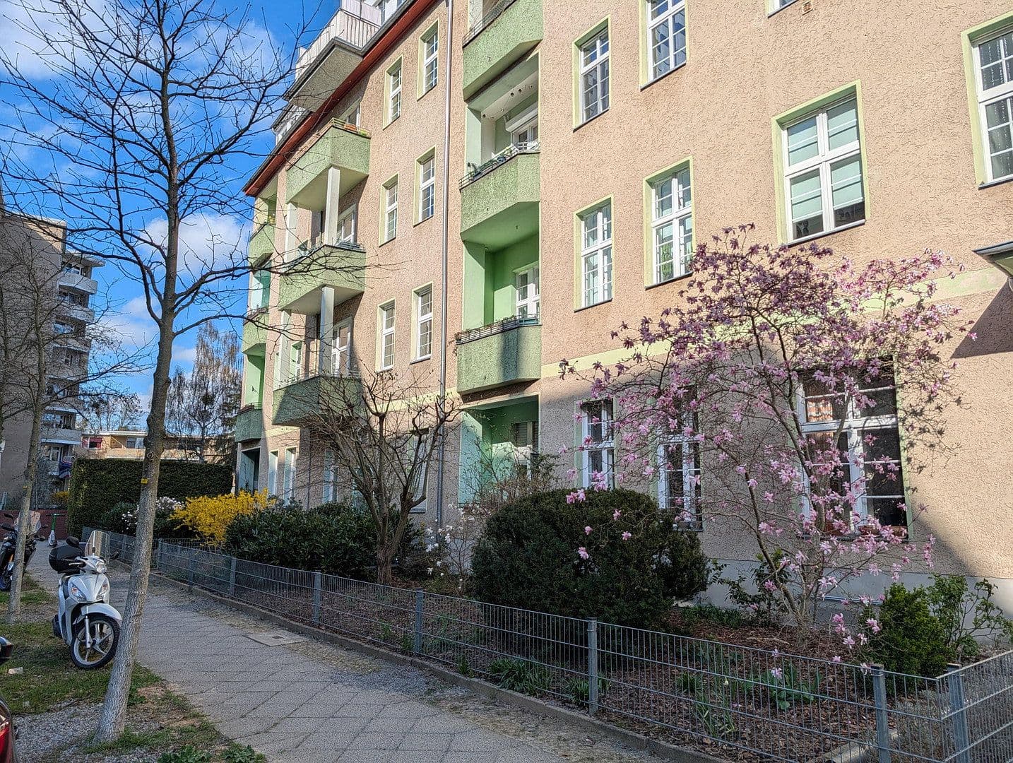 Predaj bytu 3-izbový 106 m², Berlin, Berlín Predaj bytu 3-izbový 106 m², Berlin, Berlín