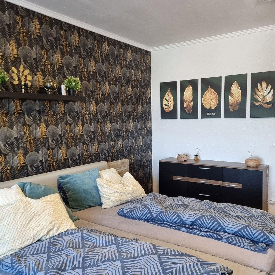 Prenájom bytu 3-izbový 95 m², Ettringen, Porýnie-Falcko Prenájom bytu 3-izbový 95 m², Ettringen, Porýnie-Falcko