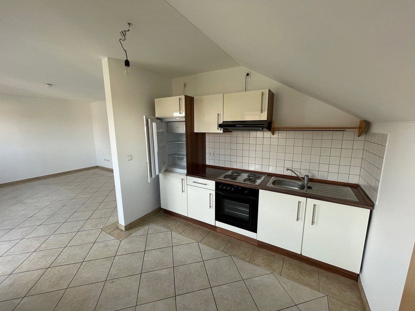 Prenájom bytu 3-izbový 58 m², Hofkirchen, Bavorsko Prenájom bytu 3-izbový 58 m², Hofkirchen, Bavorsko