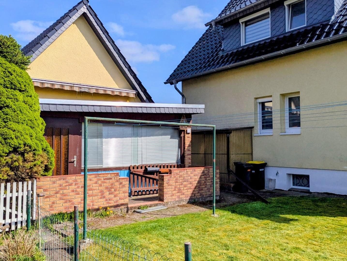 Predaj domu 123 m², pozemek 1.000 m², Lehrte, Dolné Sasko Predaj domu 123 m², pozemek 1.000 m², Lehrte, Dolné Sasko