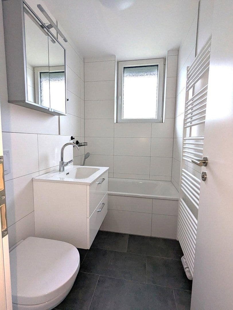 Predaj domu 123 m², pozemek 1.000 m², Lehrte, Dolné Sasko Predaj domu 123 m², pozemek 1.000 m², Lehrte, Dolné Sasko