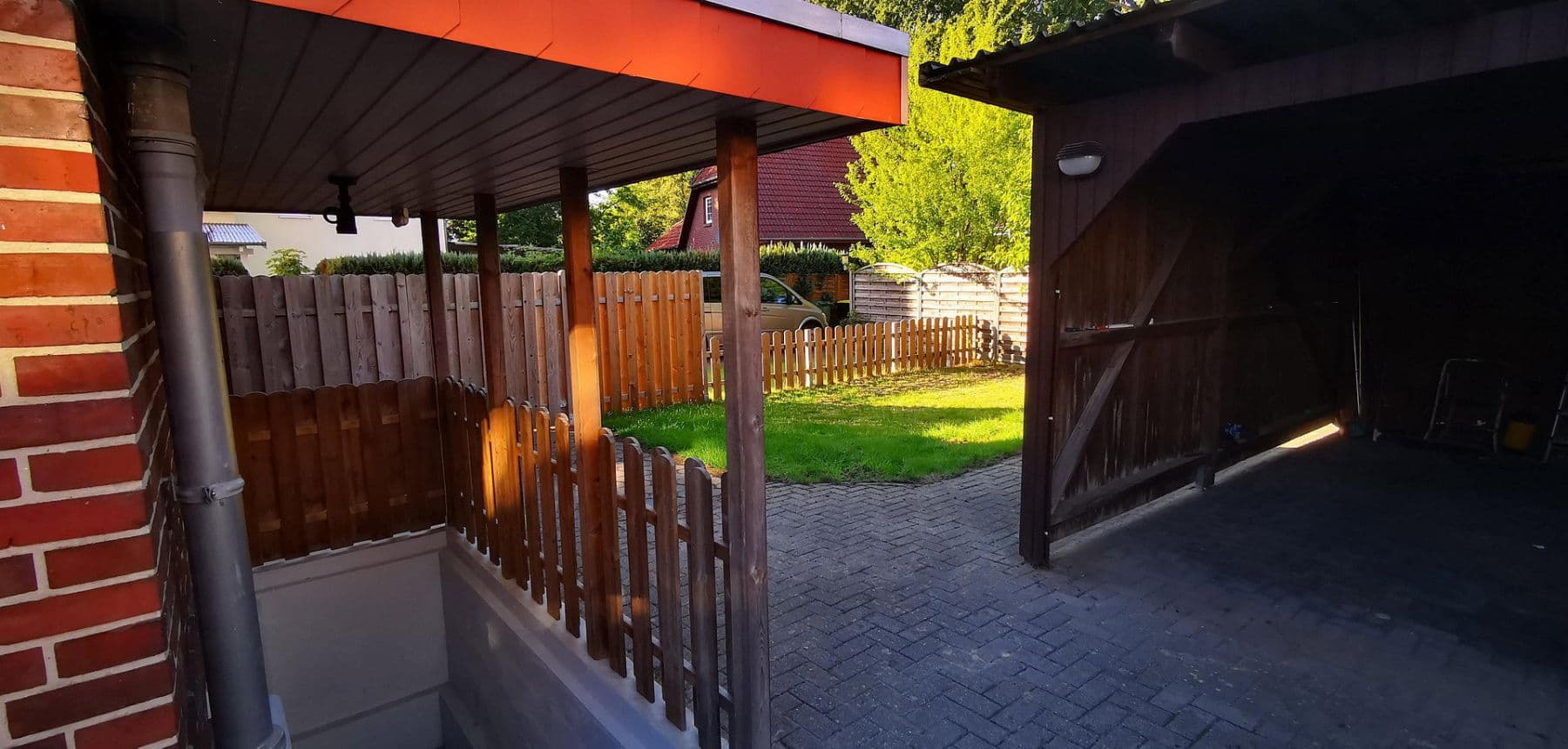 Predaj domu 150 m², pozemek 567 m², Ulmenstr. 8, Hude (Oldenburg), Dolné Sasko Predaj domu 150 m², pozemek 567 m², Ulmenstr. 8, Hude (Oldenburg), Dolné Sasko