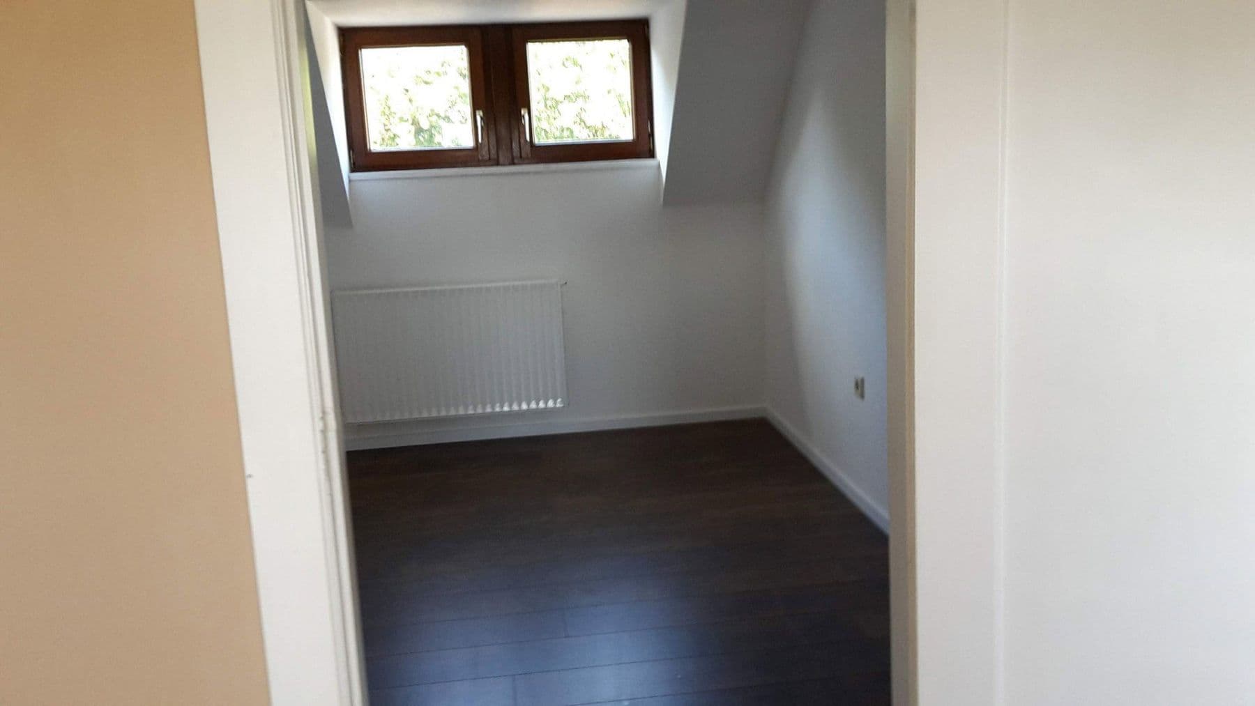 Predaj domu 150 m², pozemek 567 m², Ulmenstr. 8, Hude (Oldenburg), Dolné Sasko Predaj domu 150 m², pozemek 567 m², Ulmenstr. 8, Hude (Oldenburg), Dolné Sasko