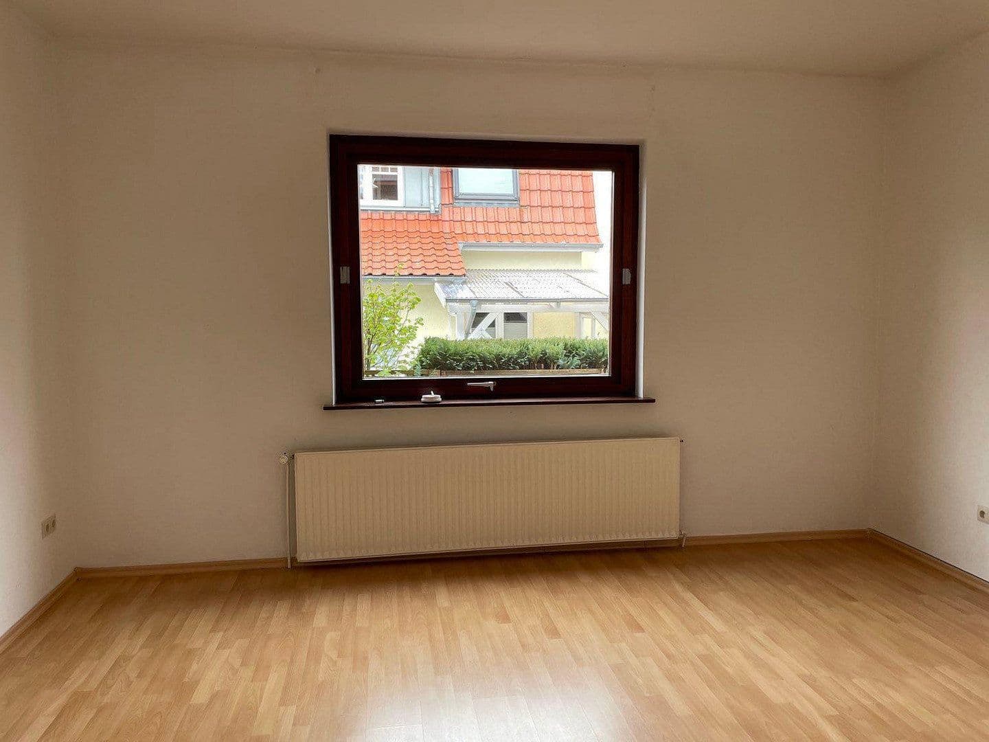 Predaj domu 150 m², pozemek 567 m², Ulmenstr. 8, Hude (Oldenburg), Dolné Sasko Predaj domu 150 m², pozemek 567 m², Ulmenstr. 8, Hude (Oldenburg), Dolné Sasko