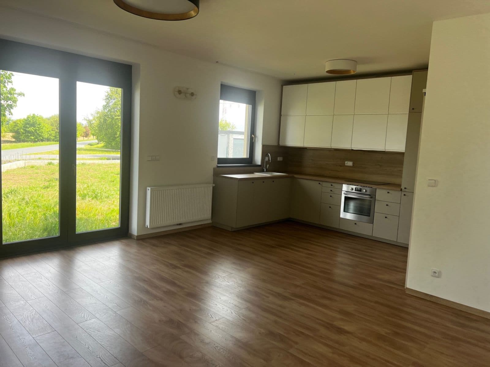 Prenájom bytu 1-izbový 47 m², Chýňská, Červený Újezd, Středočeský kraj Prenájom bytu 1-izbový 47 m², Chýňská, Červený Újezd, Středočeský kraj