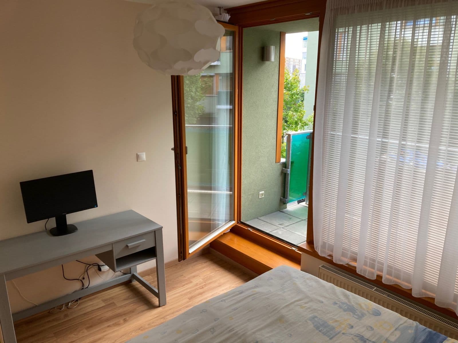 Prenájom bytu 3-izbový 100 m², Vacínovská, Praha, Praha Prenájom bytu 3-izbový 100 m², Vacínovská, Praha, Praha
