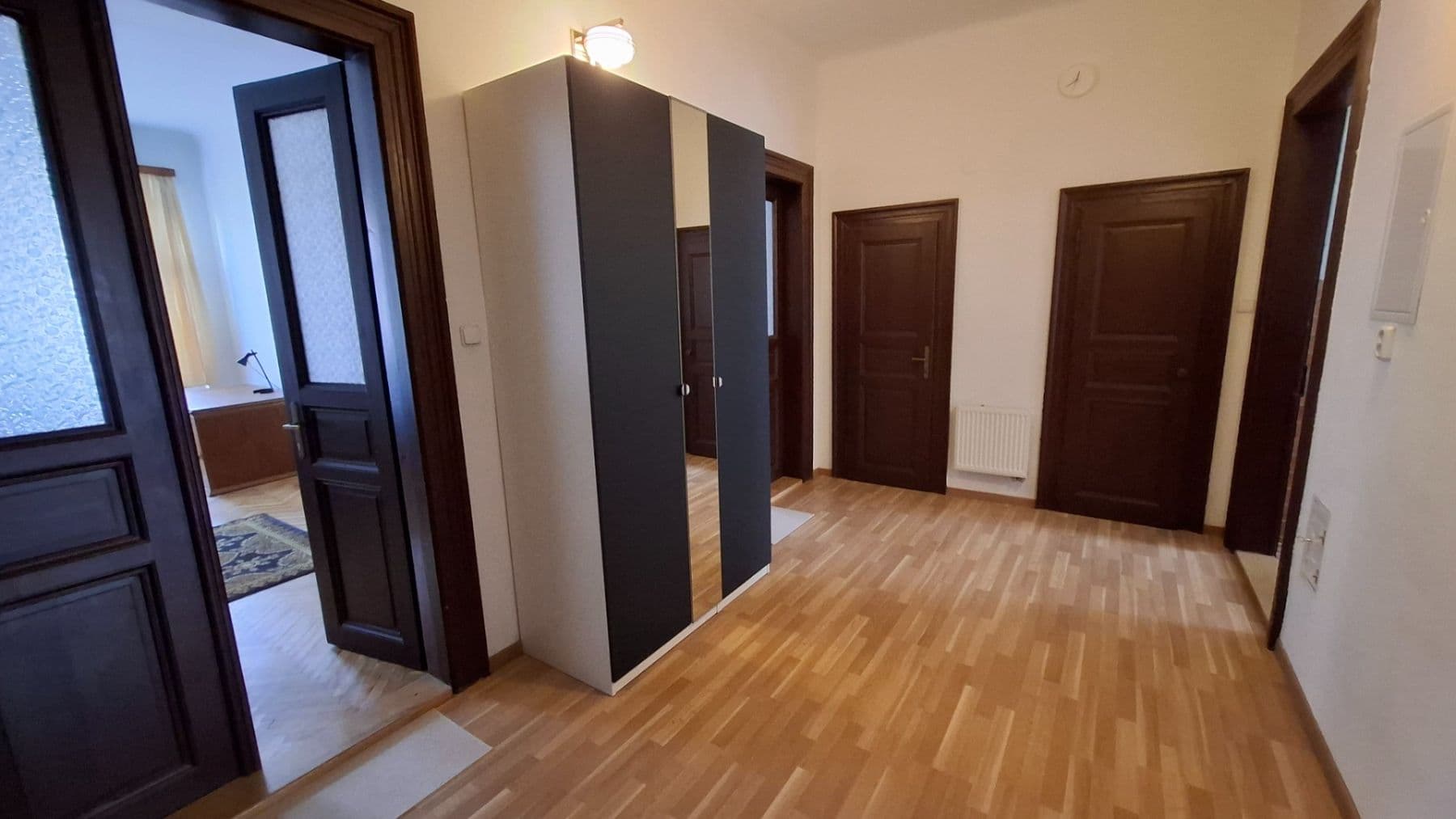 Prenájom bytu 3-izbový 109 m², Korunní, Praha, Praha Prenájom bytu 3-izbový 109 m², Korunní, Praha, Praha