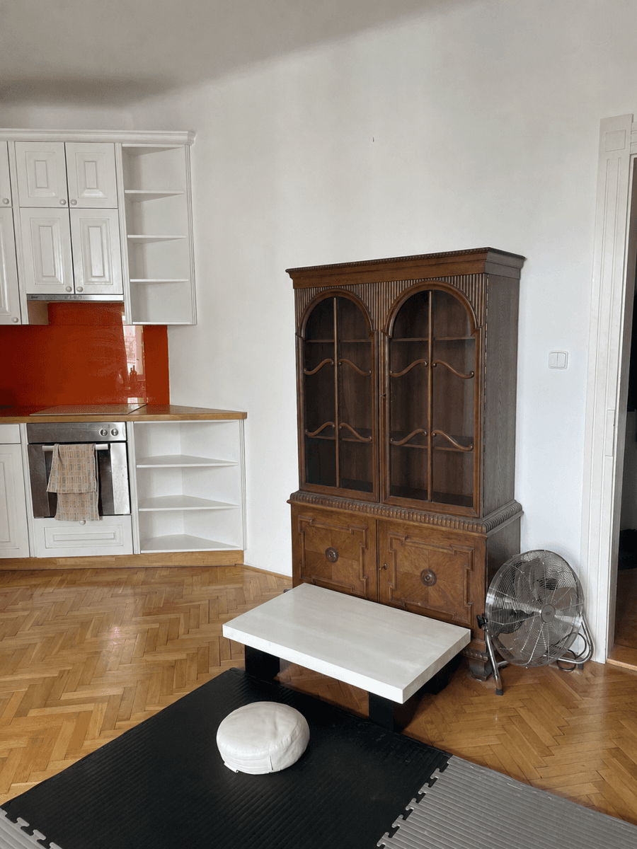 Prenájom bytu 57 m², Bachmačské náměstí, Praha, Praha Prenájom bytu 57 m², Bachmačské náměstí, Praha, Praha