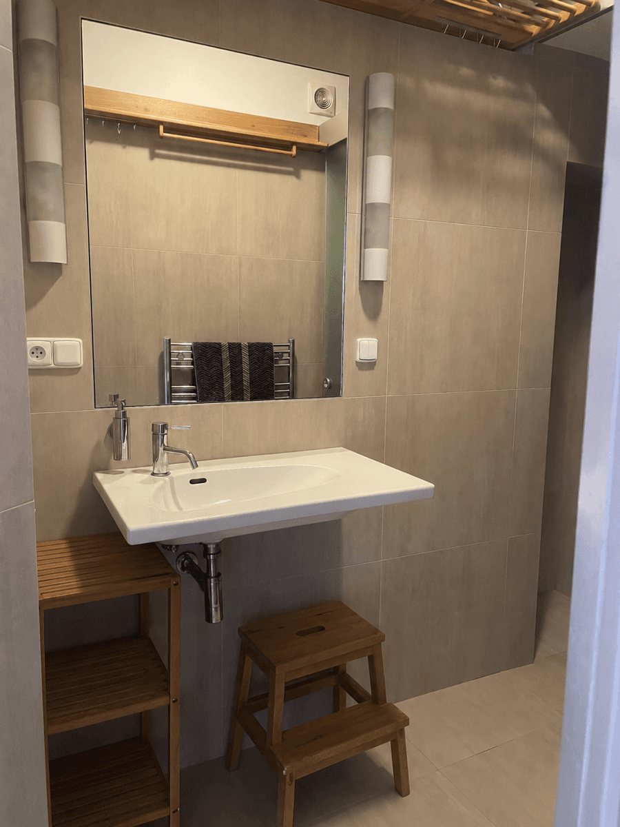 Prenájom bytu 57 m², Bachmačské náměstí, Praha, Praha Prenájom bytu 57 m², Bachmačské náměstí, Praha, Praha