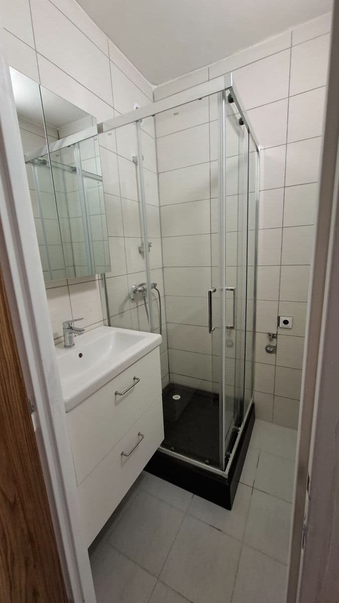 Predaj bytu 2-izbový 52 m², Sněženková, Praha, Praha Predaj bytu 2-izbový 52 m², Sněženková, Praha, Praha