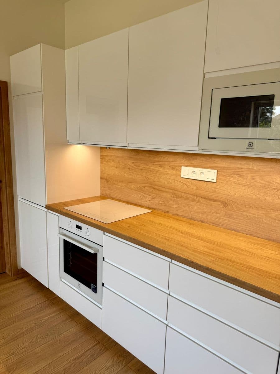 Prenájom bytu 2-izbový 45 m², Arnošta Staňka, Praha, Praha Prenájom bytu 2-izbový 45 m², Arnošta Staňka, Praha, Praha