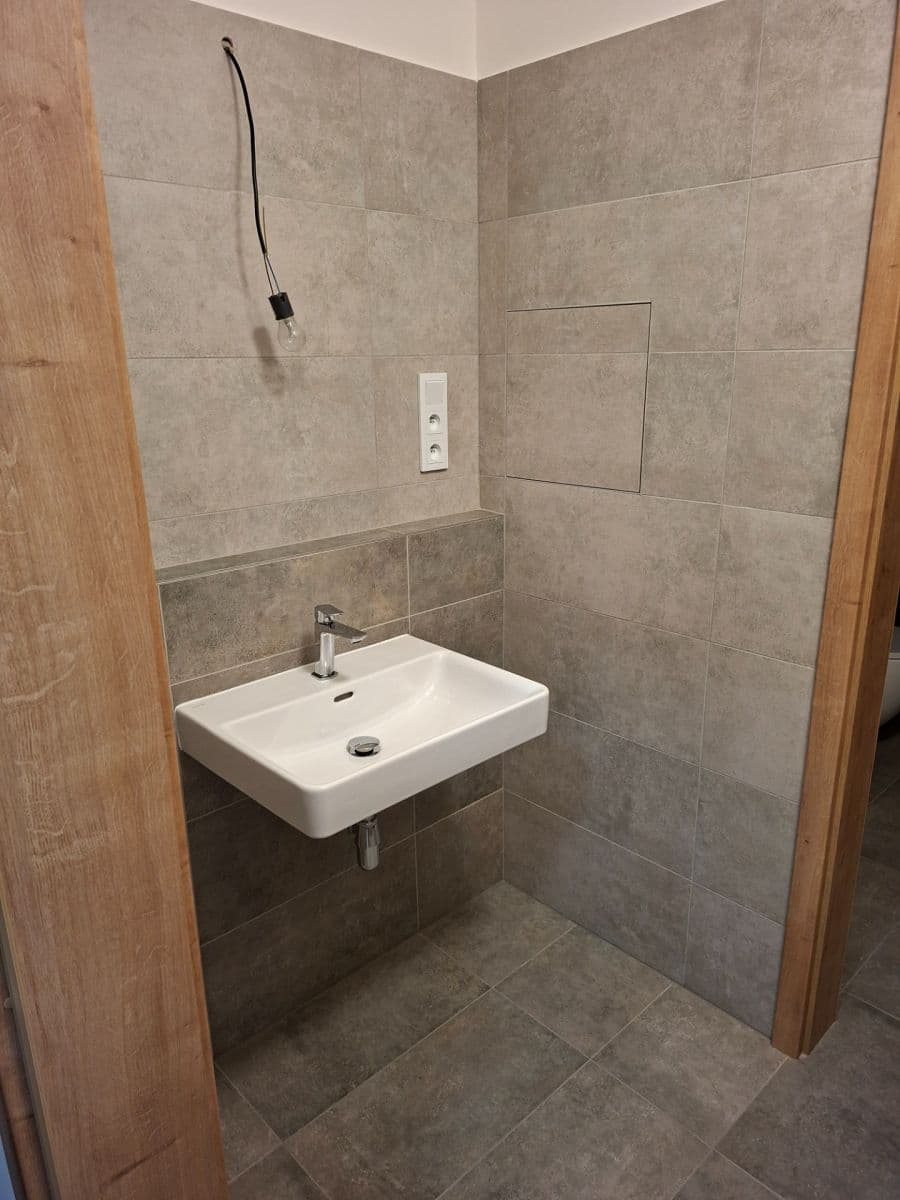Prenájom bytu 2-izbový 45 m², Arnošta Staňka, Praha, Praha Prenájom bytu 2-izbový 45 m², Arnošta Staňka, Praha, Praha