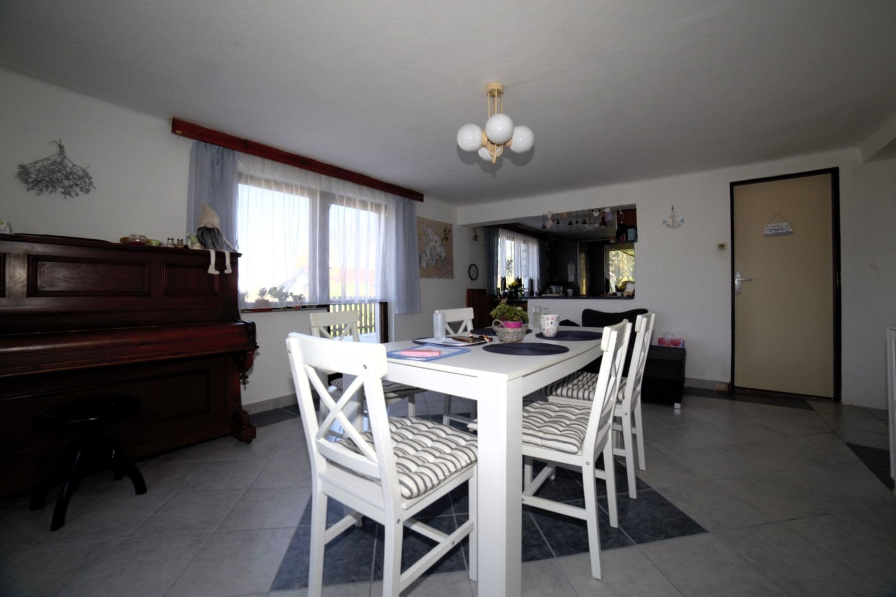 Predaj domu 301 m², pozemek 1.038 m², Huntířov, Ústecký kraj Predaj domu 301 m², pozemek 1.038 m², Huntířov, Ústecký kraj