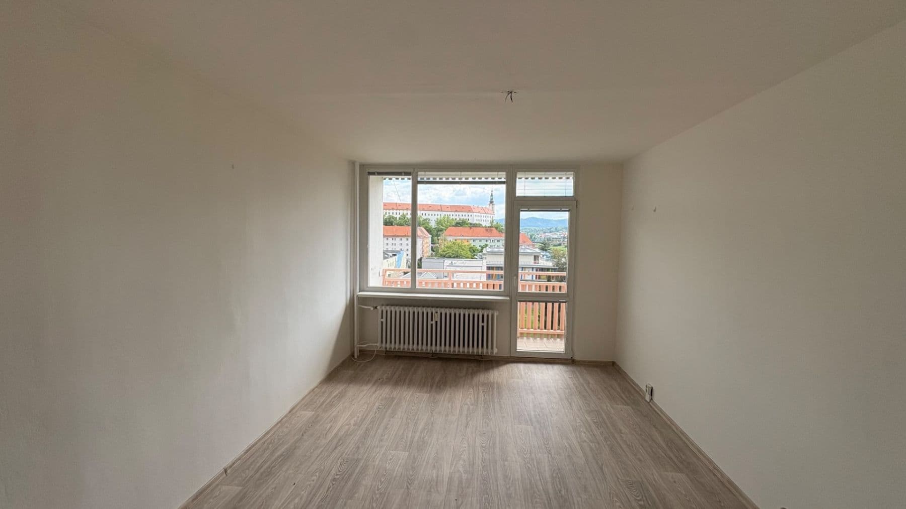 Prenájom bytu 2-izbový 56 m², Karla Čapka, Děčín, Ústecký kraj Prenájom bytu 2-izbový 56 m², Karla Čapka, Děčín, Ústecký kraj